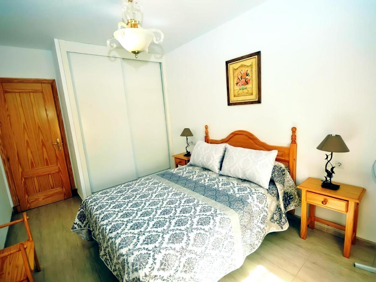 Apartamento Junto Al Mar Piscina Solo Familias Conil De La Frontera Eksteriør bilde
